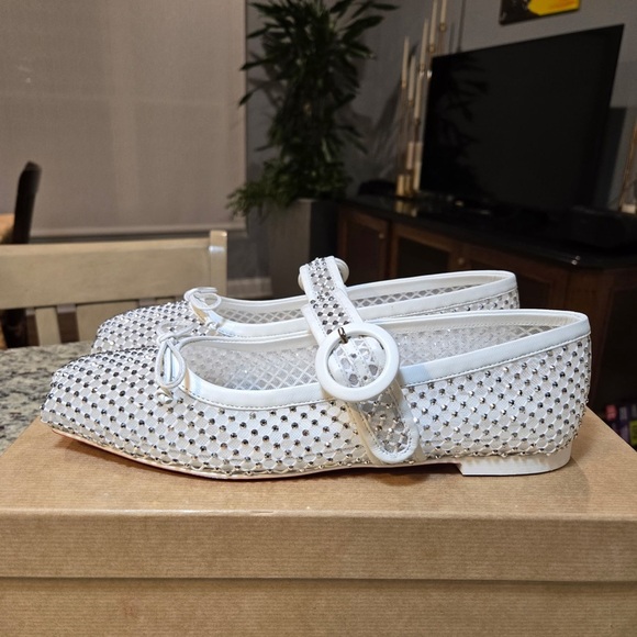 NEW Christian Louboutin Off White Mamastrapitina Flats with  Crystal Design 39 - Picture 5 of 12